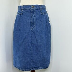 Cherokee Vintage Denim Midi-Skirt, pre-loved condition